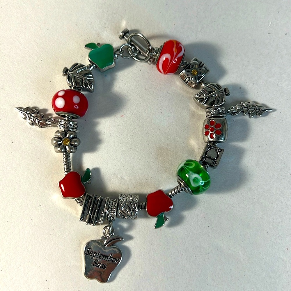 Vintage Willabee & Ward September Sass Bracelet Silver Tone Apple Bead